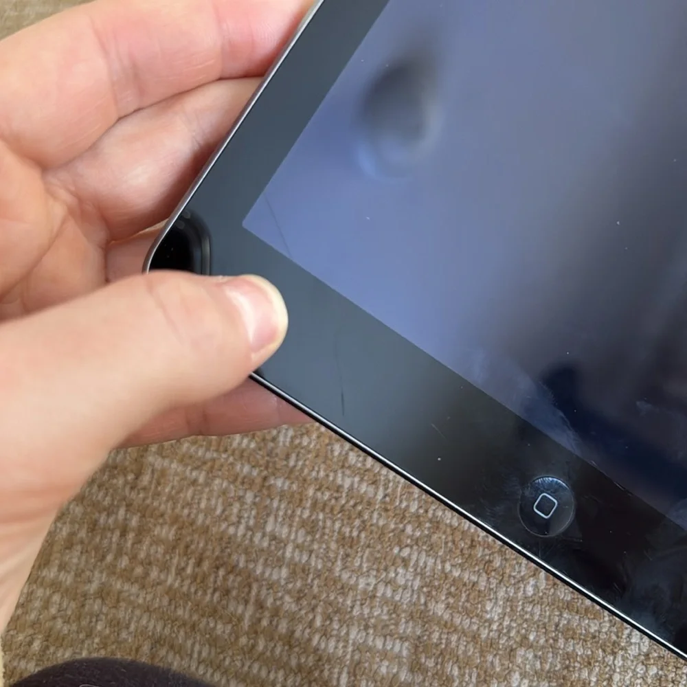 iPad Air 12.5.7 16GB
